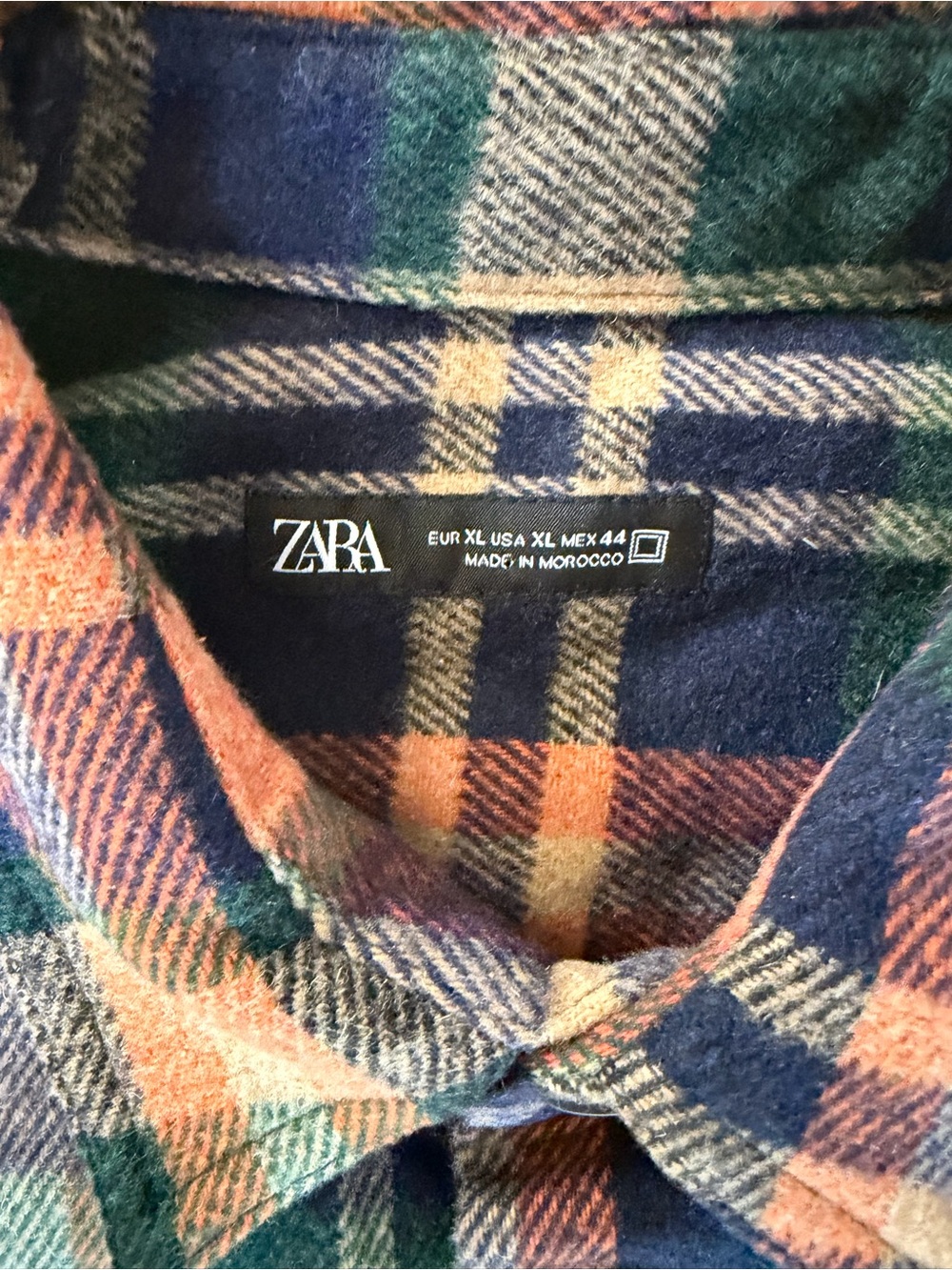 Zara Shacket - Picture 5 of 8